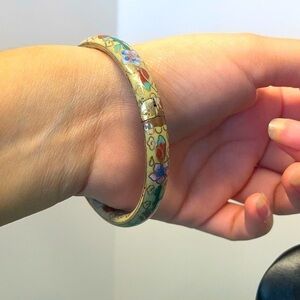 Vintage cloisonné beige cream colored enamel bangle bracelet